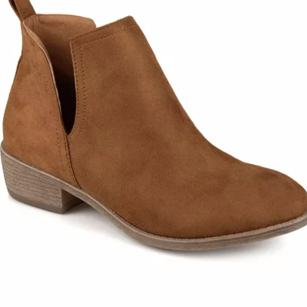 Journee Collection Women's Ankle Booties - Picture 3 of 3